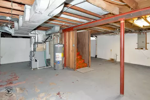 924 E 8th St, Lockport, IL 60441 photo 22