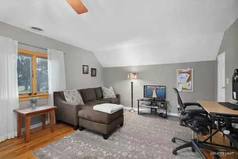 991 Hillcrest Rd, Elgin, IL 60123 photo 15