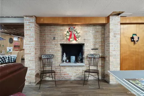 991 Hillcrest Rd, Elgin, IL 60123 photo 25