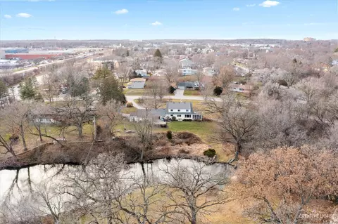 991 Hillcrest Rd, Elgin, IL 60123 photo 35
