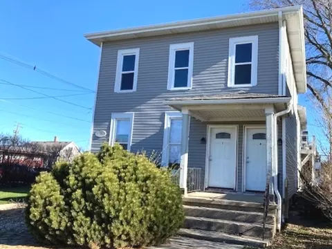 1022 Clinton St, Ottawa, IL 61350
