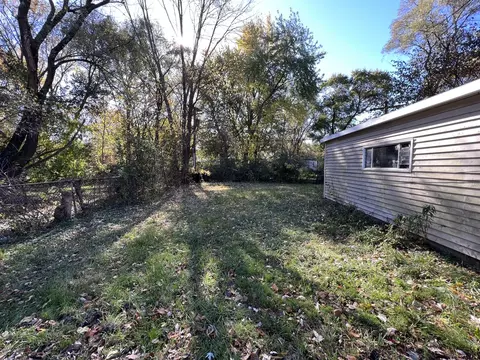 2837 Oxford Dr, Markham, IL 60428 photo 4