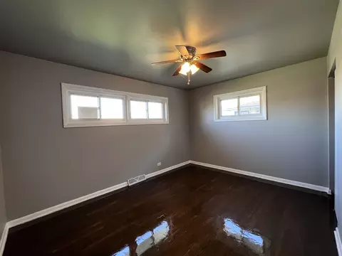 2837 Oxford Dr, Markham, IL 60428 photo 10