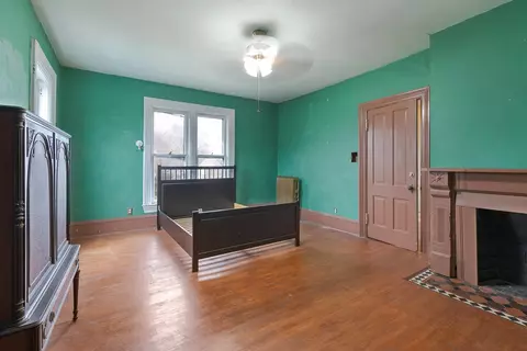 456 Douglas Ave, Elgin, IL 60120 photo 19
