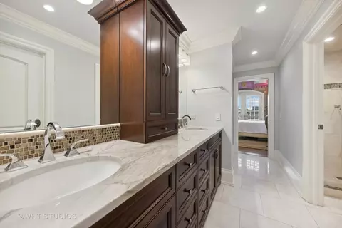 8721 Balmoral Ct, Burr Ridge, IL 60527 photo 36