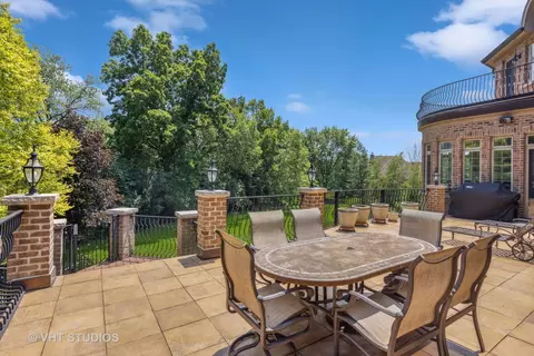 8721 Balmoral Ct, Burr Ridge, IL 60527 photo 64