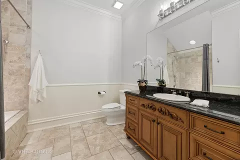8721 Balmoral Ct, Burr Ridge, IL 60527 photo 41