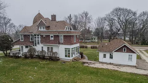 339 E Chestnut St, Sheffield, IL 61361 photo 34