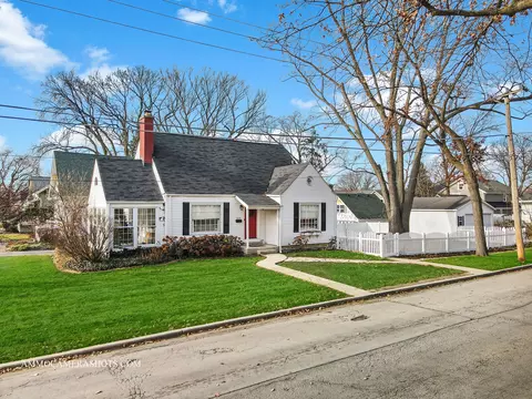 324 S Chase St, Wheaton, IL 60187 photo 38
