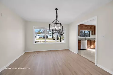 Dining - 1132 Webster Ave, Wheaton, IL 60187 photo 1 of 1
