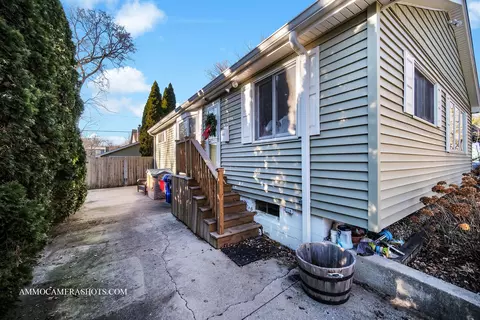 Exterior - 1132 Webster Ave, Wheaton, IL 60187 photo 3 of 10