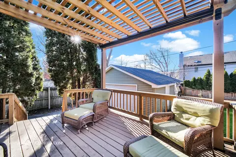Exterior - 1132 Webster Ave, Wheaton, IL 60187 photo 7 of 10