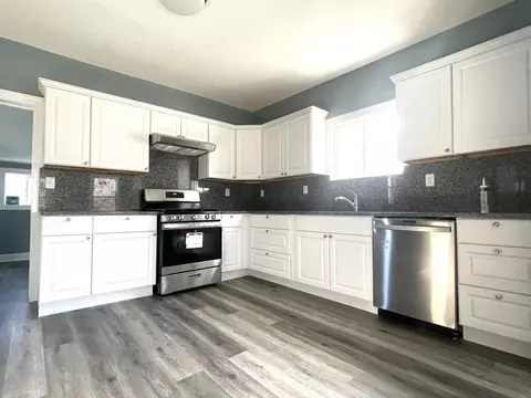 9714 Main St, Hebron, IL 60034 photo 7