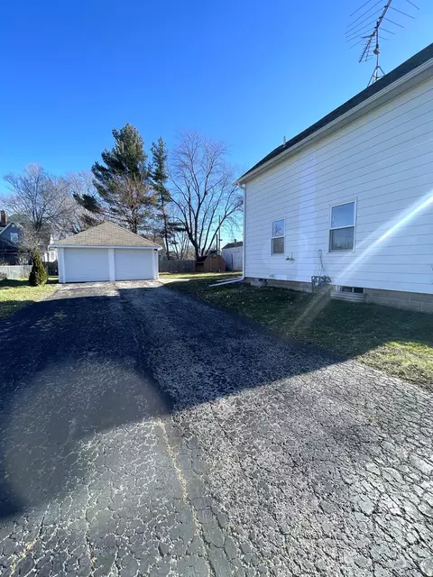 9714 Main St, Hebron, IL 60034 photo 35