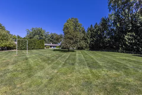 7 Cherrywood Ln, Bloomington, IL 61701 photo 38