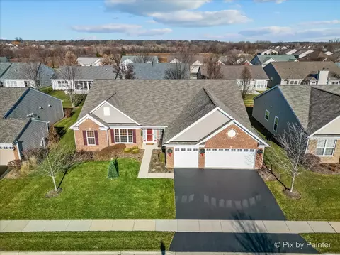 2480 Vista Trl, Elgin, IL 60124 photo 8