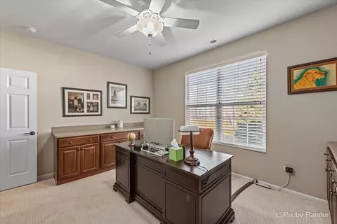 2480 Vista Trl, Elgin, IL 60124 photo 31