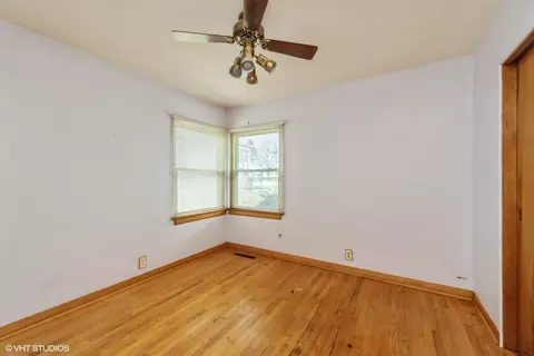 400 W Main St, Capron, IL 61012 photo 12