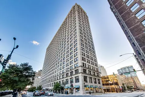 600 S Dearborn St #1804, Chicago, IL 60605