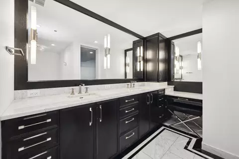 180 E Pearson St #5701, Chicago, IL 60611 photo 25