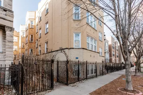 1432 N Maplewood Ave #204, Chicago, IL 60622