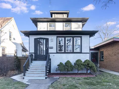 1182 S Kenilworth Ave, Oak Park, IL 60304