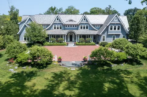 931 Sunset Rd, Winnetka, IL 60093