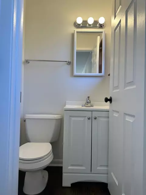 243 Flora Ave, Glenview, IL 60025 photo 5