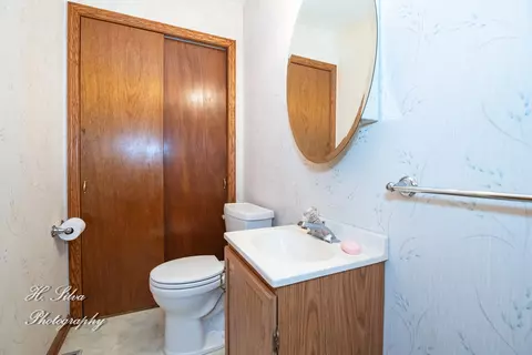 1005 Yuma Trl, Mchenry, IL 60051 photo 10