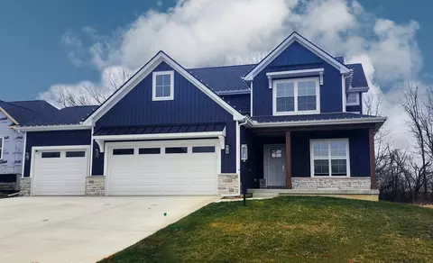 1113 Briarwood Ln, Mahomet, IL 61853