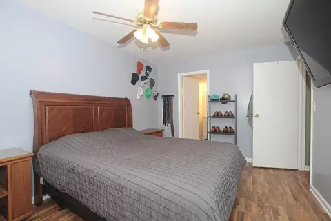 1979 Kenilworth Cir #E, Hoffman Estates, IL 60195 photo 15