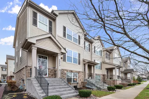 1213 Evergreen Ave, Des Plaines, IL 60016