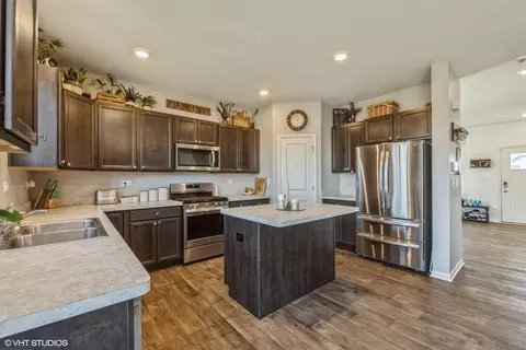 1722 Doolin Ave, Mchenry, IL 60050 photo 4