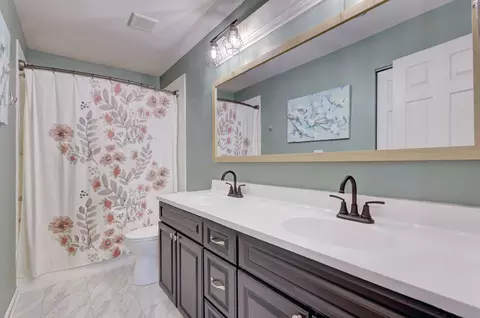 530 Flora Dr, Algonquin, IL 60102 photo 15