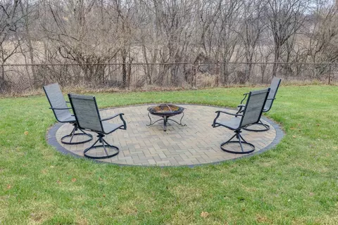 530 Flora Dr, Algonquin, IL 60102 photo 29