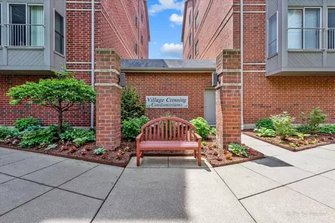 17 E Hattendorf Ave #506, Roselle, IL 60172