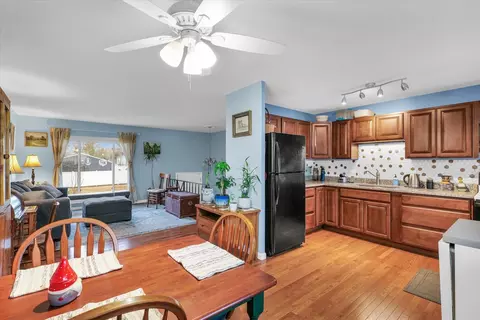 2502 Sangamon Dr, Champaign, IL 61821 photo 13
