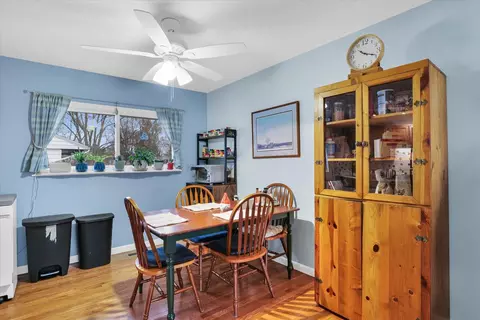 2502 Sangamon Dr, Champaign, IL 61821 photo 12
