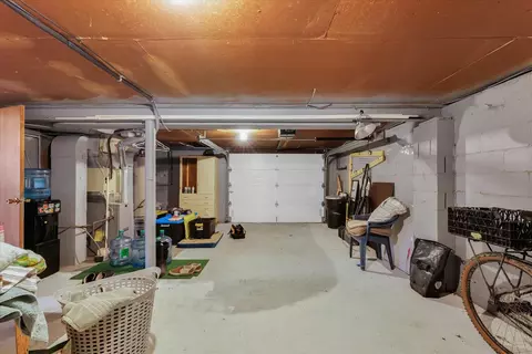 2502 Sangamon Dr, Champaign, IL 61821 photo 32