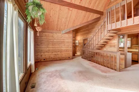 18710 Stevens Rd, Marengo, IL 60152 photo 9