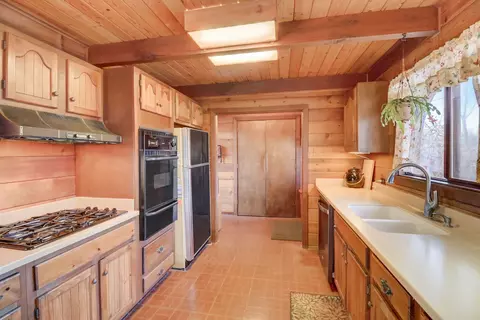 18710 Stevens Rd, Marengo, IL 60152 photo 10