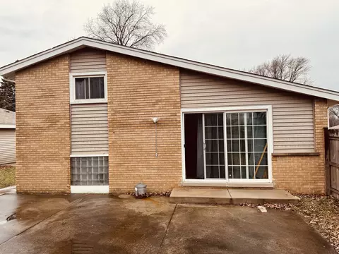 14833 Shepard Dr, Dolton, IL 60419