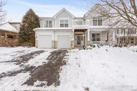3136 Adamson Dr, Geneva, IL 60134