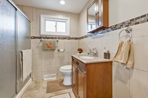 9 E Judith Ann Dr, Mount Prospect, IL 60056 photo 10
