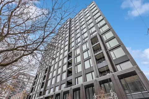 21 N May St #1004, Chicago, IL 60607
