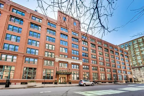 411 W Ontario St #506, Chicago, IL 60654
