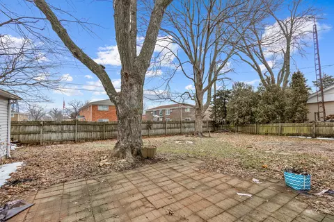 727 Watson Dr, Genoa, IL 60135 photo 18