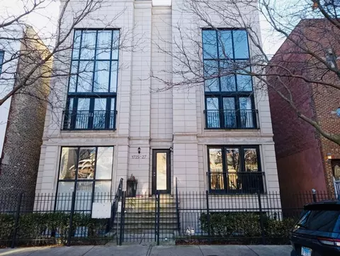 1727 W Pierce Ave #1, Chicago, IL 60622