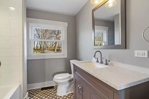 820 N River Rd, Mchenry, IL 60051 photo 20