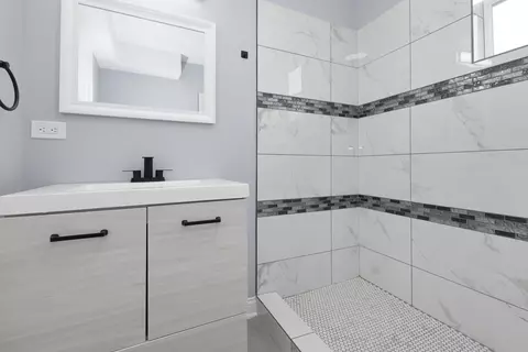 643 E 89th St, Chicago, IL 60619 photo 25